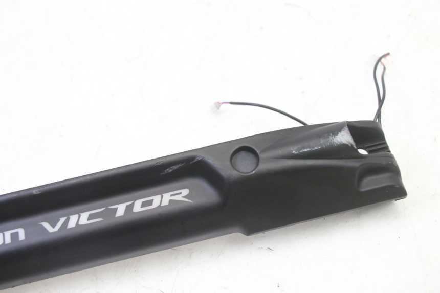 photo de RECHTS UNTERGESTELLT DUALTRON VICTOR LIMITED 1