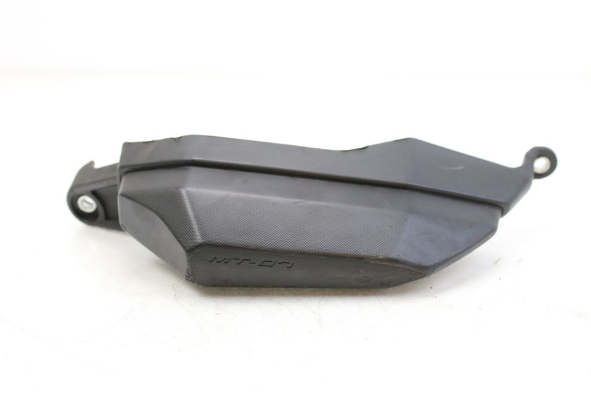 photo de RECHTER SEITENSCHWELLER YAMAHA MT-07 MT07 700 (2018 - 2020)