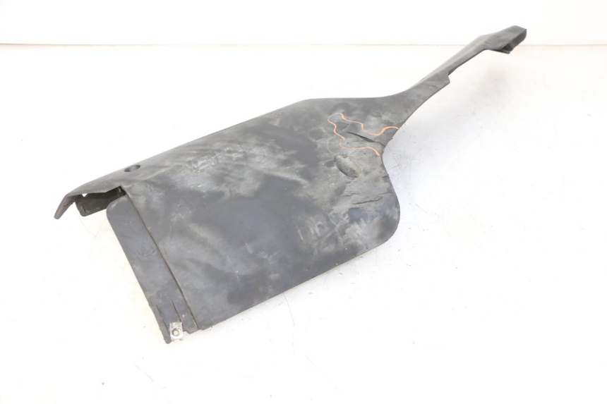 photo de UNTERBODEN LINKS QUADRO 4 4D 350 (2015 - 2018)