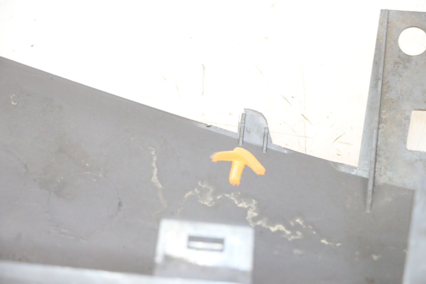 photo de UNTERBODEN LINKS SUZUKI BURGMAN 125 (2007 - 2014)