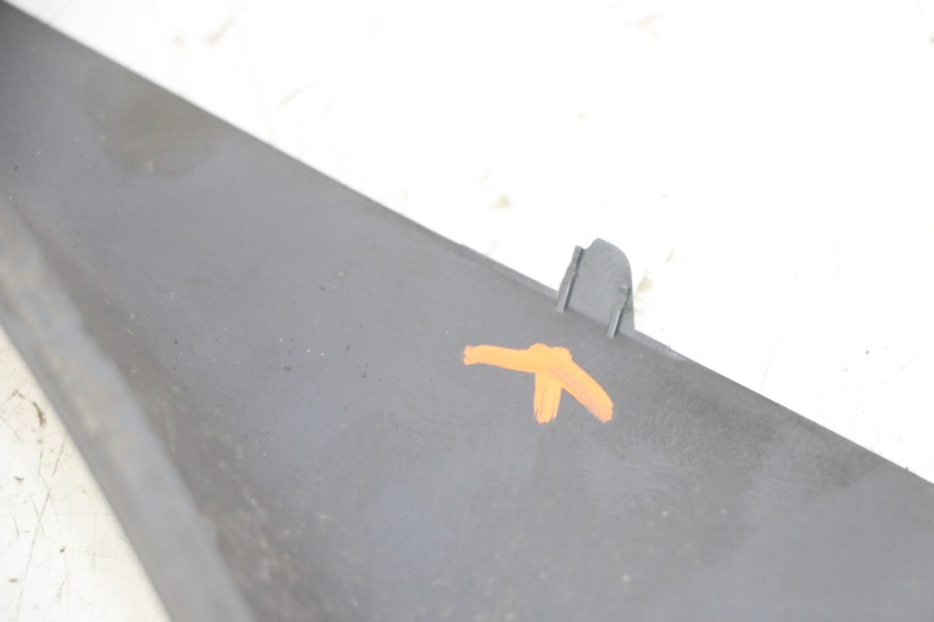 photo de UNTERBODEN LINKS SUZUKI BURGMAN 125 (2007 - 2014)