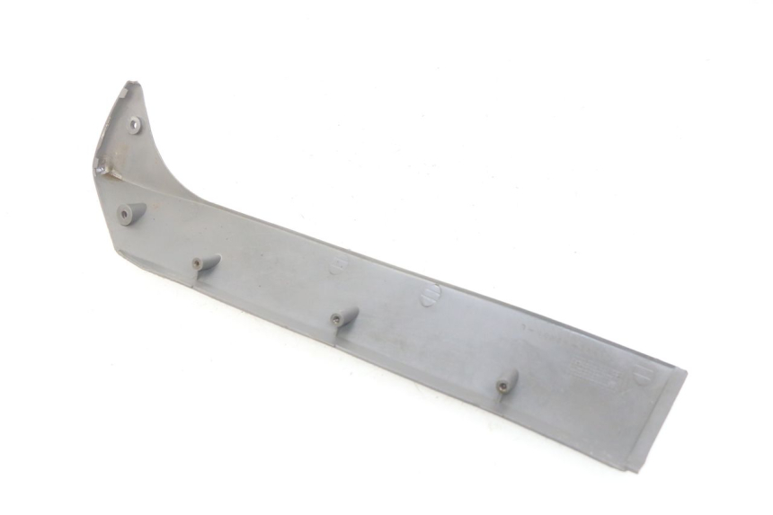 photo de LINKER UNTERE SEITENVERKLEIDUNG SUZUKI CP 80 (1985 - 1996)