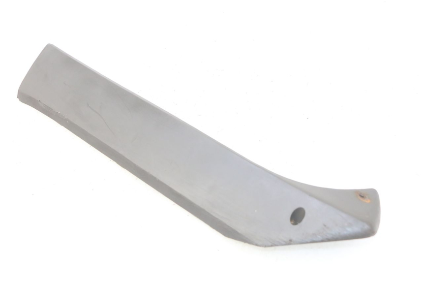 photo de LINKER UNTERE SEITENVERKLEIDUNG SUZUKI CP 80 (1985 - 1996)