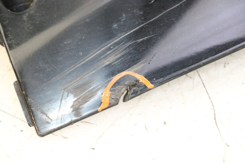 photo de LINKER UNTERE SEITENVERKLEIDUNG HONDA FES S-WING SWING ABS 125 (2007 - 2015)