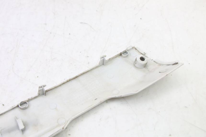 photo de LINKER UNTERE SEITENVERKLEIDUNG SYM FIDDLE 3 III 125 (2014 - 2020)