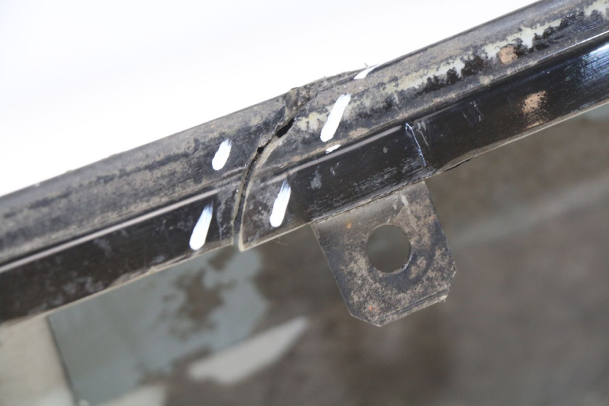 photo de LINKER UNTERE SEITENVERKLEIDUNG JONWAY AZTRAL 125 (2008 - 2017)