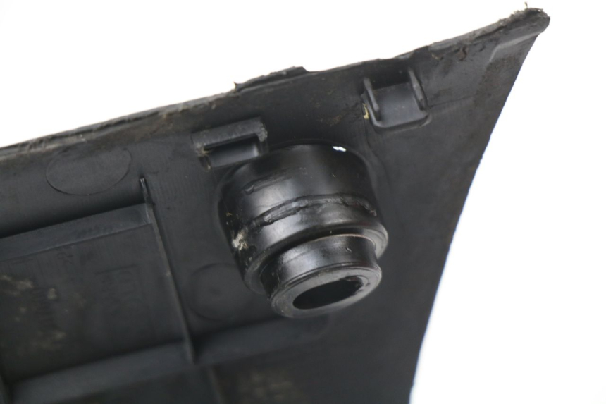 photo de LINKER UNTERE SEITENVERKLEIDUNG PEUGEOT KISBEE 2T 50 (2018 - 2022)