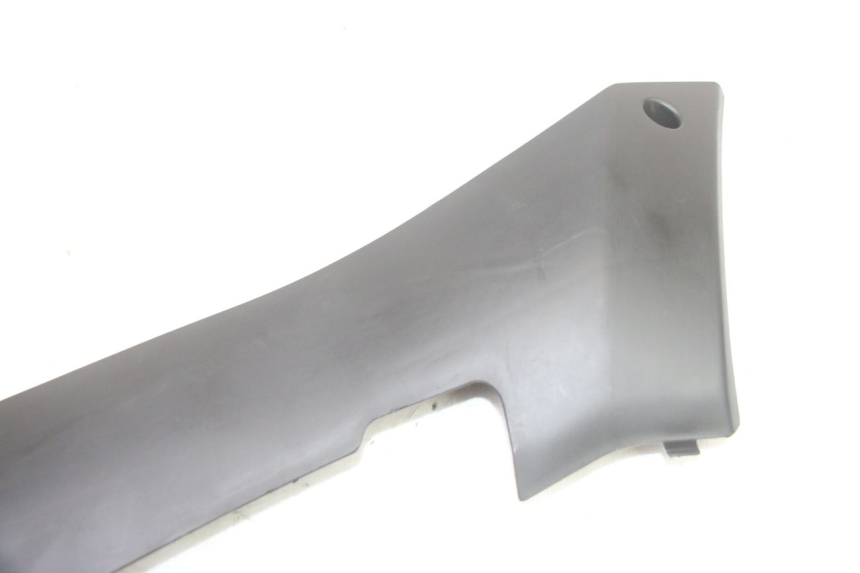 photo de LINKER UNTERE SEITENVERKLEIDUNG PEUGEOT KISBEE 2T 50 (2010 - 2017)