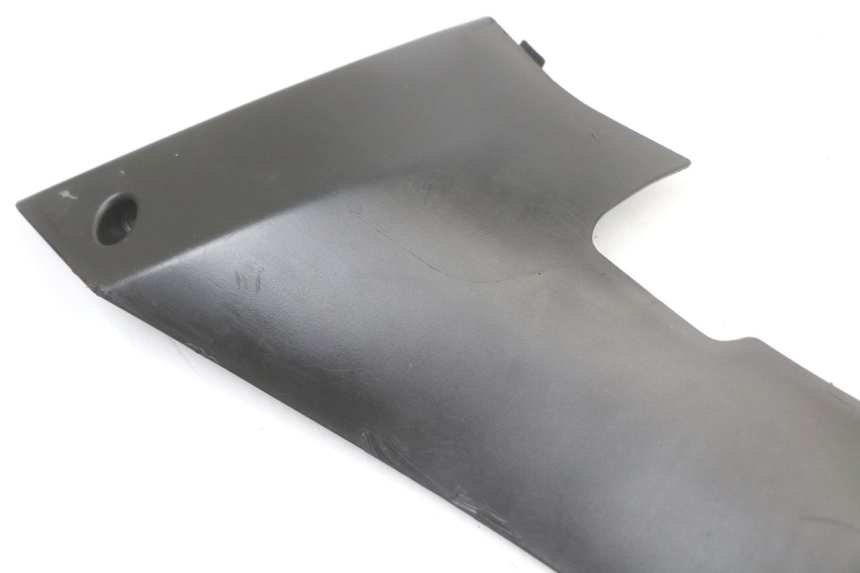 photo de LINKER UNTERE SEITENVERKLEIDUNG PEUGEOT KISBEE 4T 50 (2010 - 2017)
