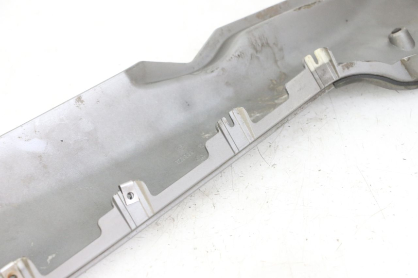 photo de LINKER UNTERE SEITENVERKLEIDUNG PIAGGIO MP3 LT 300 (2010 - 2016)