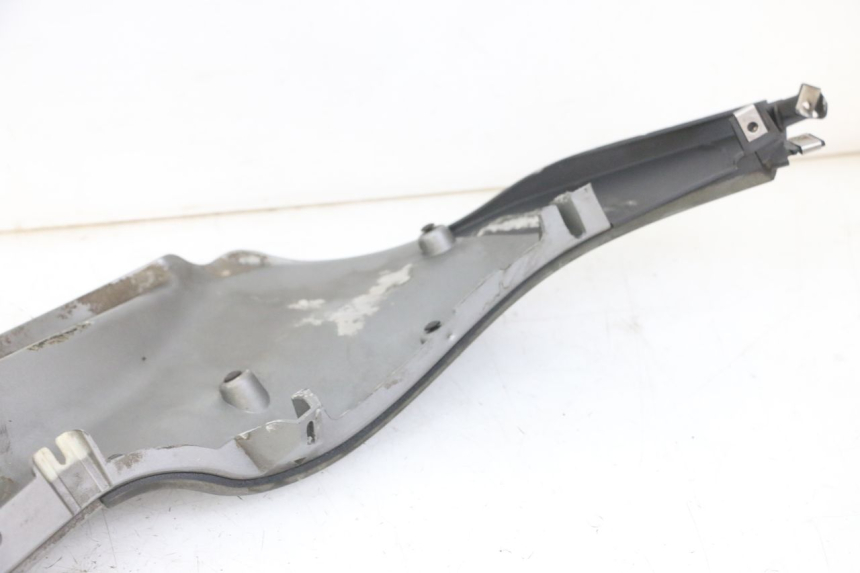 photo de LINKER UNTERE SEITENVERKLEIDUNG PIAGGIO MP3 LT 300 (2010 - 2016)