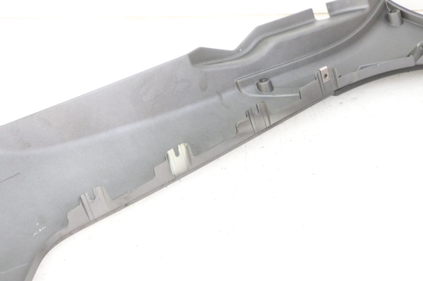 photo de UNTERBODEN LINKS PIAGGIO MP3 500 (2014 - 2016)