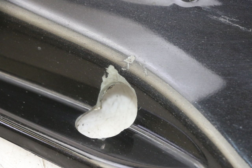 photo de UNTERBODEN LINKS PIAGGIO MP3 RL 250 (2007 - 2010)