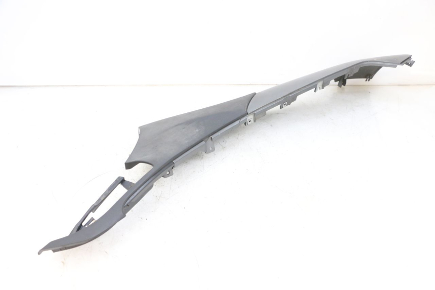 photo de UNTERBODEN LINKS PIAGGIO MP3 500 (2016 - 2018) - Gesamtansicht des Produkts