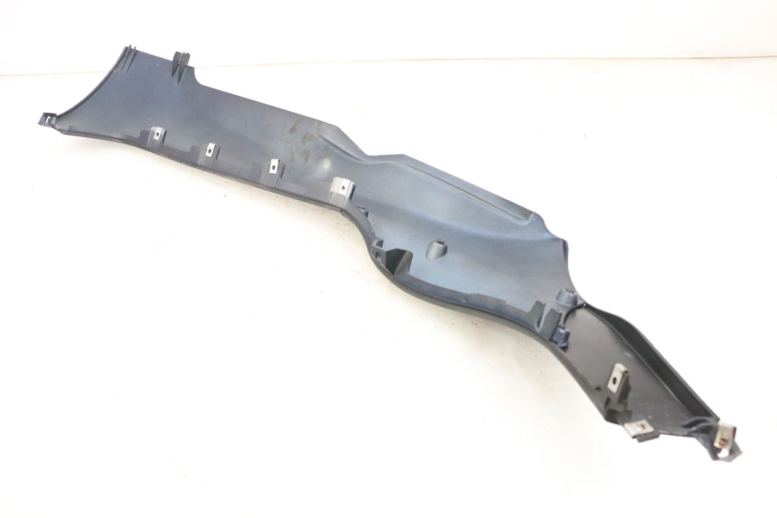 photo de UNTERBODEN LINKS PIAGGIO MP3 RL 250 (2006 - 2010) - Detailansicht des Bauteils