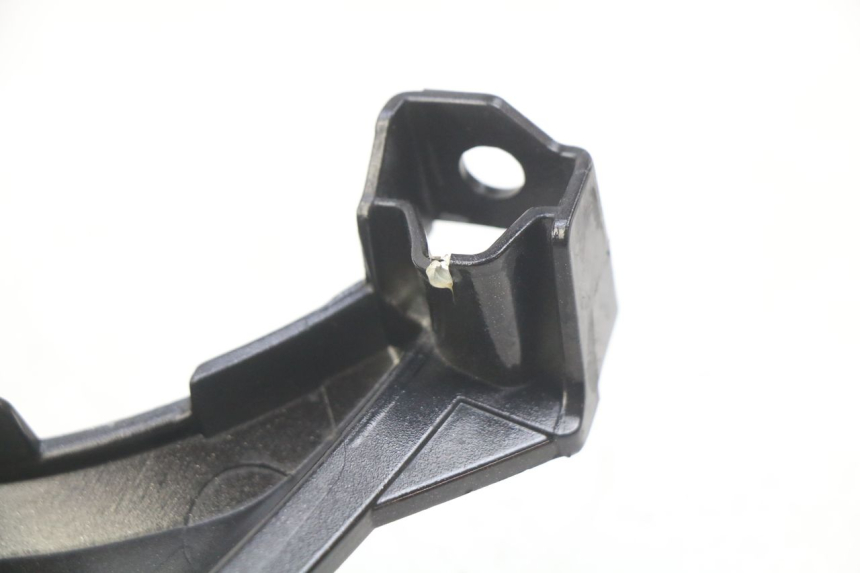 photo de LINKER UNTERE SEITENVERKLEIDUNG PEUGEOT CITYSTAR 125 (2011 - 2017)