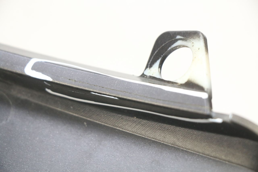 photo de LINKER UNTERE SEITENVERKLEIDUNG PEUGEOT CITYSTAR 125 (2011 - 2017)
