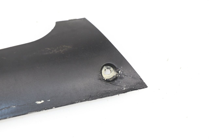 photo de LINKER UNTERE SEITENVERKLEIDUNG PEUGEOT KISBEE 4T 50 (2010 - 2017)