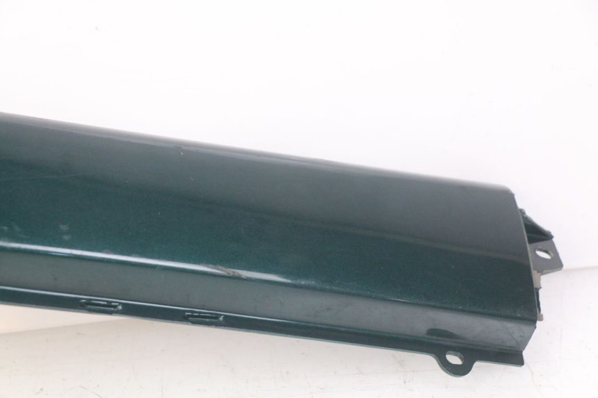 photo de LINKER UNTERE SEITENVERKLEIDUNG PEUGEOT SV 125 (1991 - 1994)
