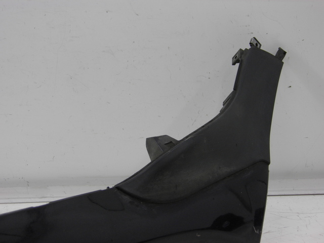 photo de UNTERBODEN LINKS PIAGGIO MP3 RL 125 (2006 - 2014)