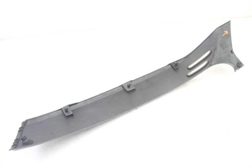 photo de UNTERBODEN LINKS PIAGGIO VESPA GRANTURISMO 125 (2003 - 2007)