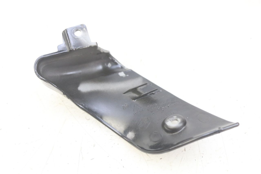 photo de LINKER UNTERE SEITENVERKLEIDUNG PIAGGIO VESPA GTS SUPER IE 125 (2009 - 2016)