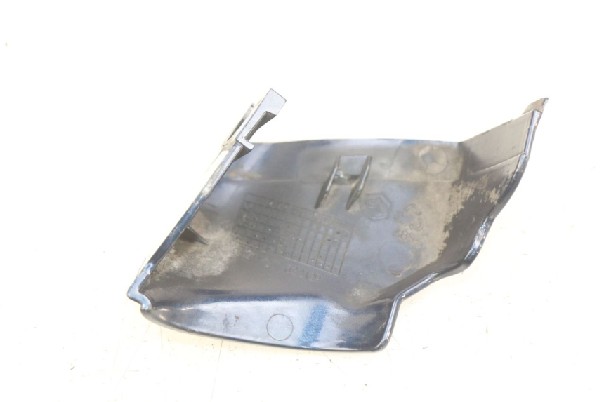 photo de LINKER UNTERE SEITENVERKLEIDUNG PIAGGIO VESPA LXV 125 (2006 - 2009)