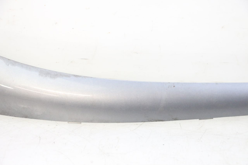 photo de UNTERBODEN LINKS EFUN PUSA 1 - Hochauflösende Nahaufnahme