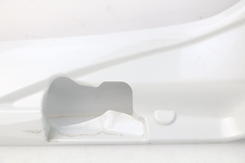 photo de LINKER UNTERE SEITENVERKLEIDUNG DAELIM S3 125 (2010 - 2017)