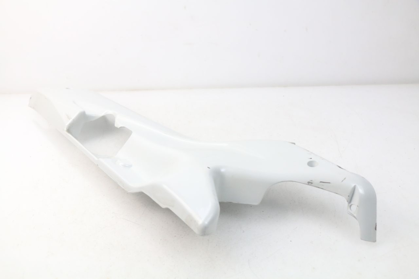 photo de LINKER UNTERE SEITENVERKLEIDUNG DAELIM S3 125 (2010 - 2017)