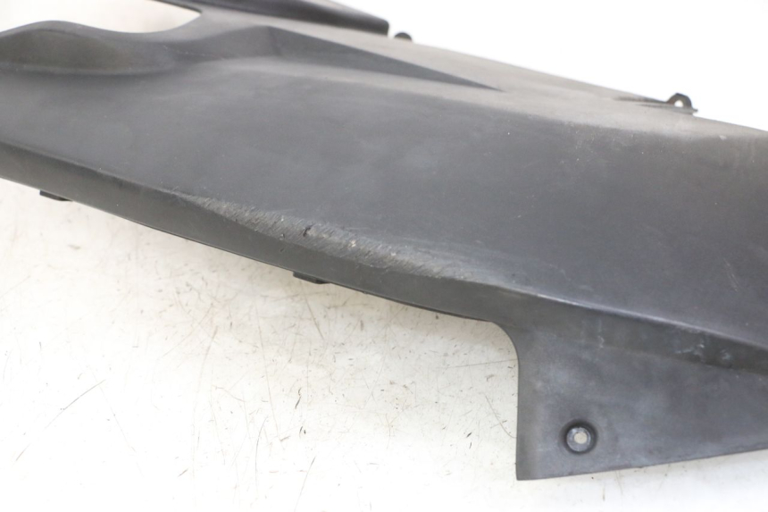 photo de UNTERBODEN LINKS PEUGEOT SATELIS COMPRESSOR K15 125 (2006 - 2009)