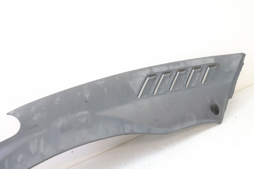 photo de UNTERBODEN LINKS PIAGGIO SUPER LX 125 (2000 - 2003)