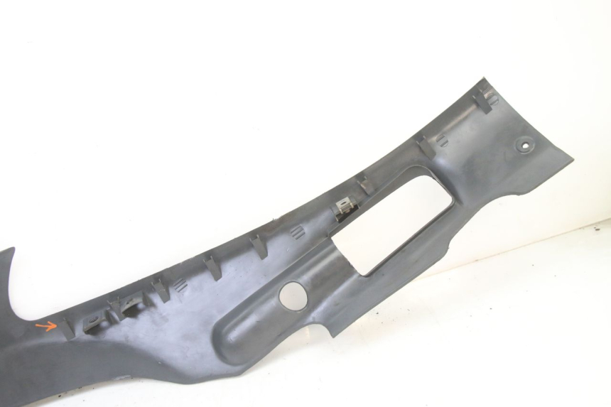 photo de UNTERBODEN LINKS PIAGGIO SUPER LX 125 (2000 - 2003)