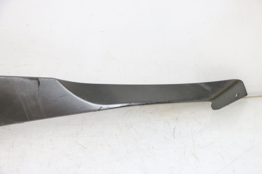 photo de UNTERBODEN LINKS YAMAHA TRICITY 300 (2020 - 2024) - Hochauflösende Nahaufnahme