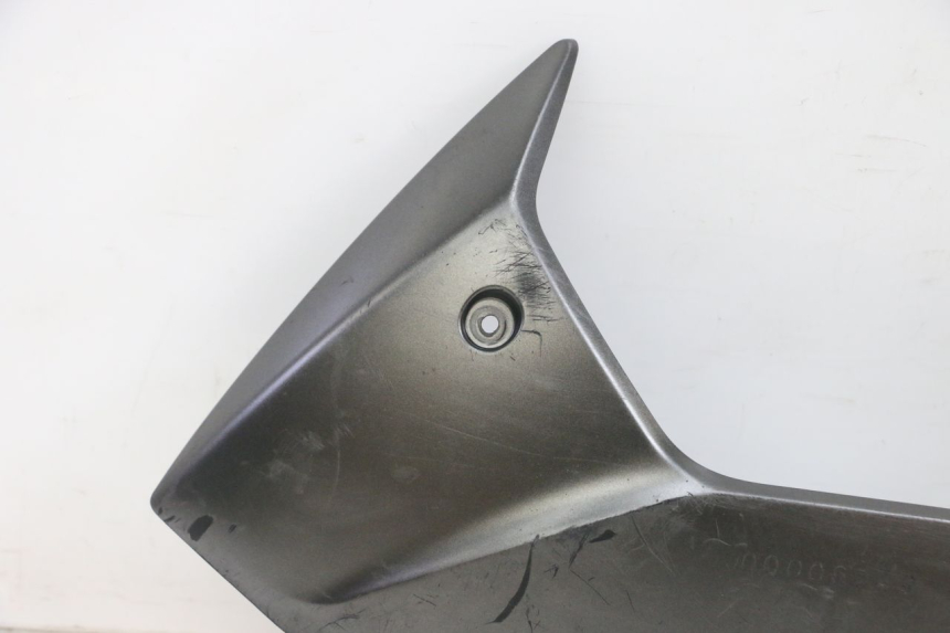 photo de UNTERBODEN LINKS YAMAHA TRICITY 300 (2020 - 2024) - Fokus auf die Struktur