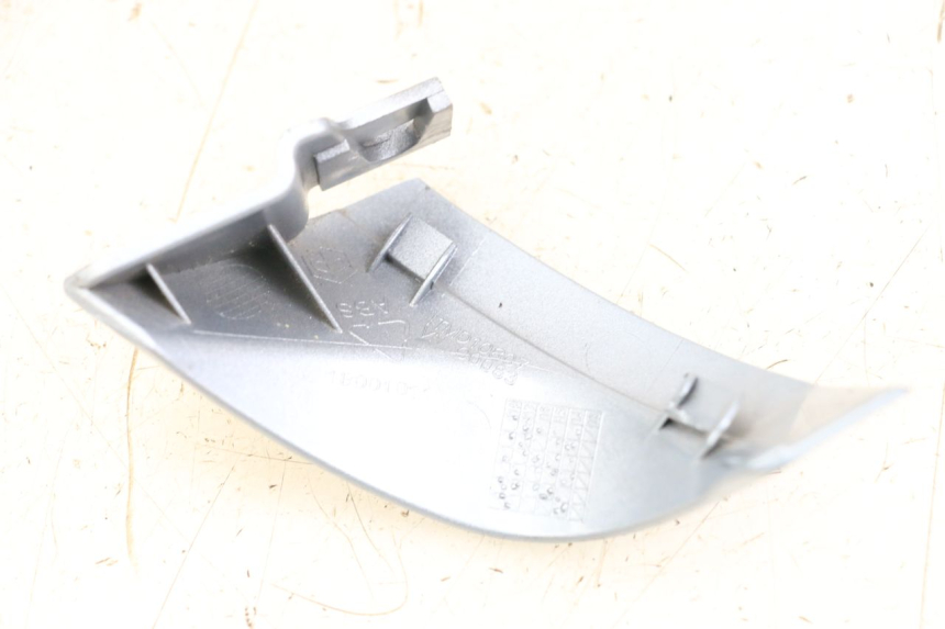 photo de UNTERBODEN LINKS PIAGGIO VESPA PRIMAVERA 4T 50 (2021 - 2024)
