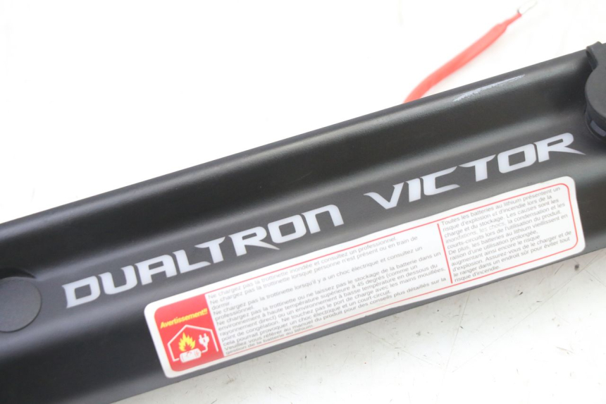 photo de LINKS UNTERE KAROSSERIE DUALTRON VICTOR LIMITED 1