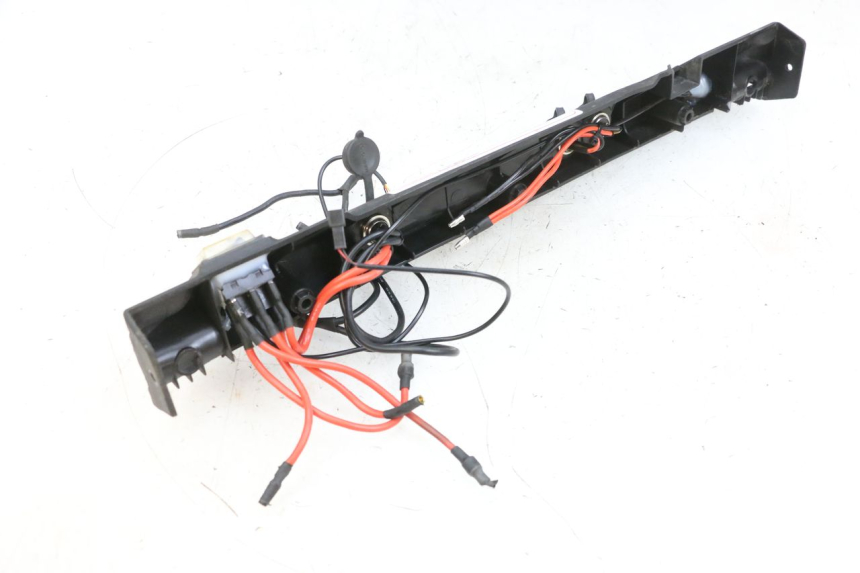 photo de LINKS UNTERE KAROSSERIE DUALTRON VICTOR LIMITED 1