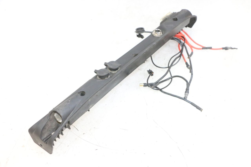 photo de LINKS UNTERE KAROSSERIE DUALTRON VICTOR LIMITED 1