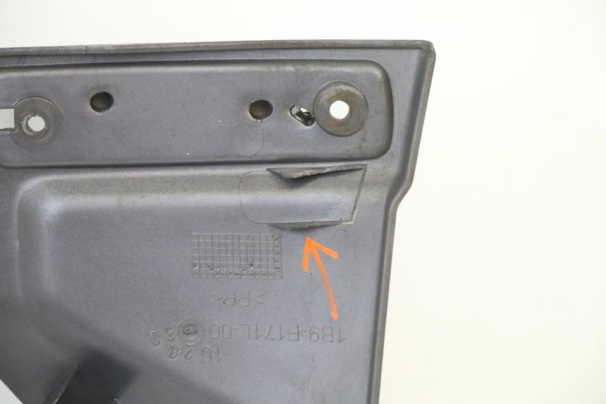 photo de LINKER UNTERE SEITENVERKLEIDUNG YAMAHA XMAX X-MAX 125 (2006 - 2009)