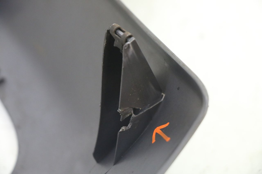 photo de LINKER UNTERE SEITENVERKLEIDUNG YAMAHA XMAX X-MAX 125 (2006 - 2009)