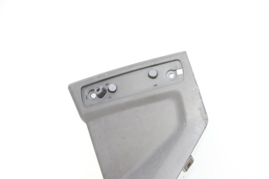 photo de LINKER UNTERE SEITENVERKLEIDUNG YAMAHA XMAX X-MAX 125 (2006 - 2009) - Geprüftes Gebrauchtteil