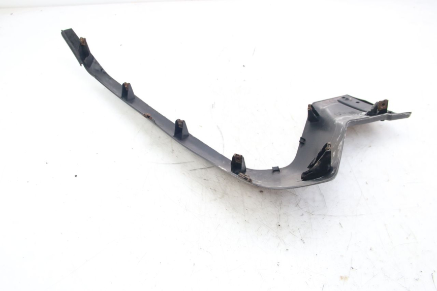 photo de LINKER UNTERE SEITENVERKLEIDUNG YAMAHA XMAX X-MAX 125 (2006 - 2009)