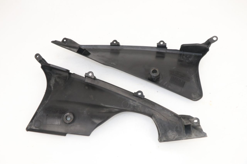 photo de UNTERBODEN HONDA FES S-WING SWING ABS 125 (2007 - 2015)