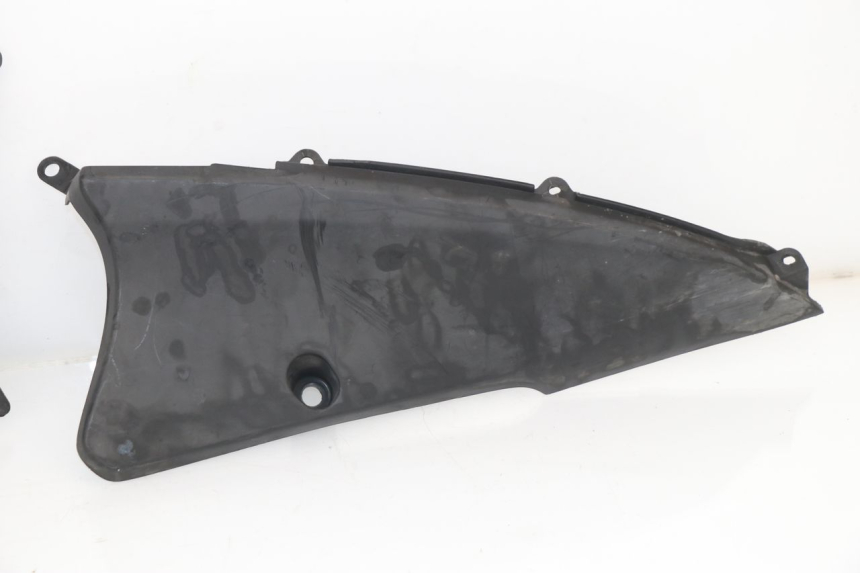 photo de UNTERBODEN HONDA FES S-WING SWING ABS 125 (2007 - 2015)