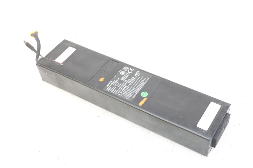 photo de BATTERIE URBANGLIDE 100XS 1