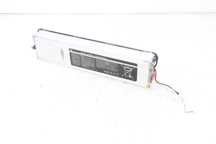 photo de BATTERIE XIAOMI MI PRO 2 1