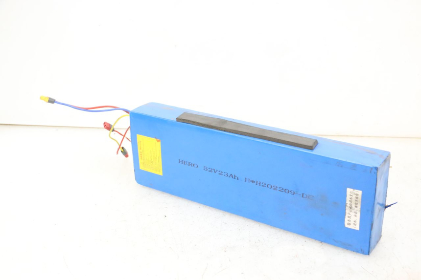 photo de BATTERIE HERO S10 1