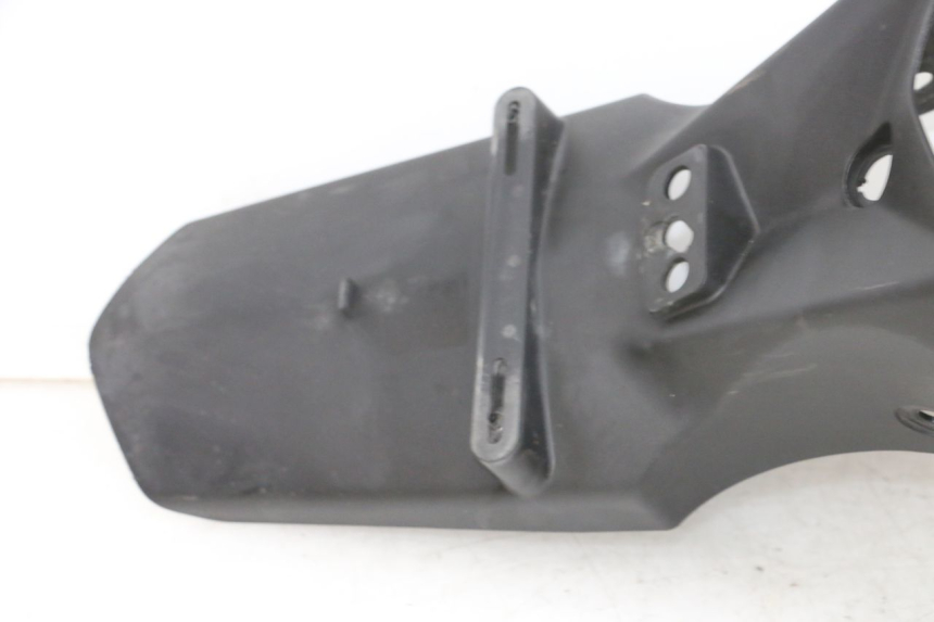 photo de SPRITZSCHUTZ SUZUKI DL V STROM 1000 (2002 - 2007) - Kennzeichnungen und Originalreferenzen