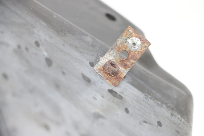 photo de SPRITZSCHUTZ KAWASAKI GPX R WARBIRD 600 (1988 - 1993) - Zoom auf Gebrauchszustand